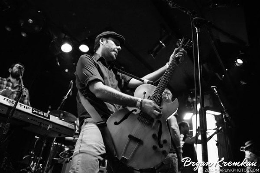 Mad Caddies, Mrs. Skannotto, Across The Aisle at Santos Party House, NYC - May 16th 2014 (11)