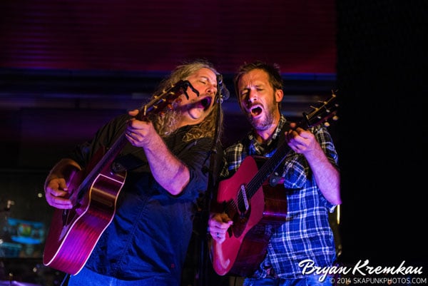 Carbon Leaf / Gaelic Storm @ Watermark Bar, NYC - June 26th 2014 (9)