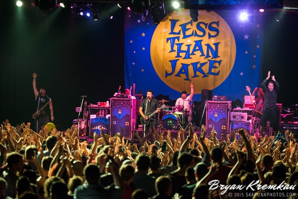 Reel Big Fish / Less Than Jake / Ballyhoo @ Best Buy Theater, NYC (36)