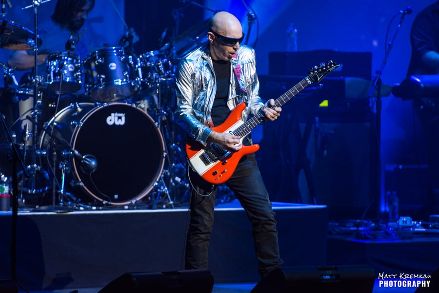 Joe Satriani @ The Capitol Theatre, Port Chester, NY (8)