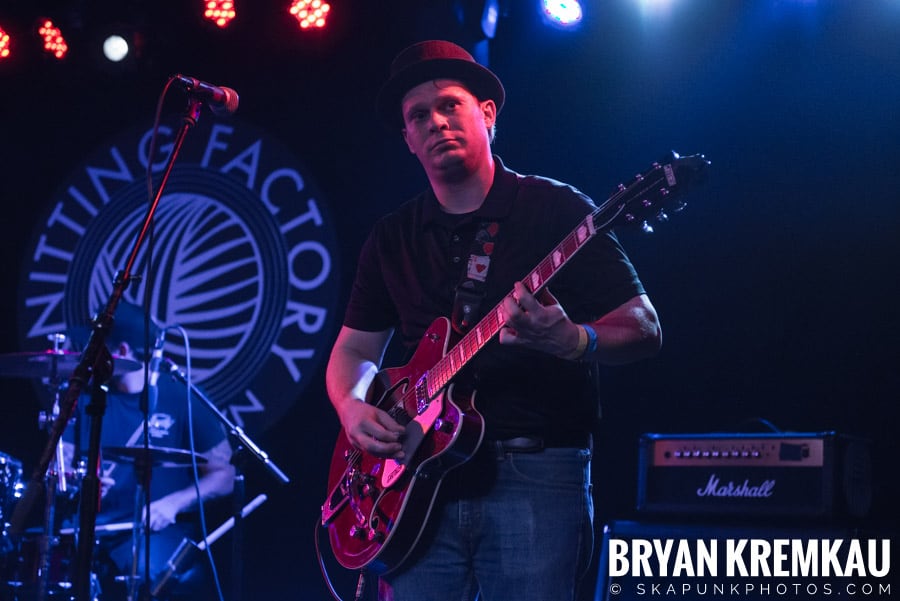 The Porkers, The Pandemics, The Rudie Crew, Skarroñeros @ Knitting Factory, Brooklyn, NY (32)