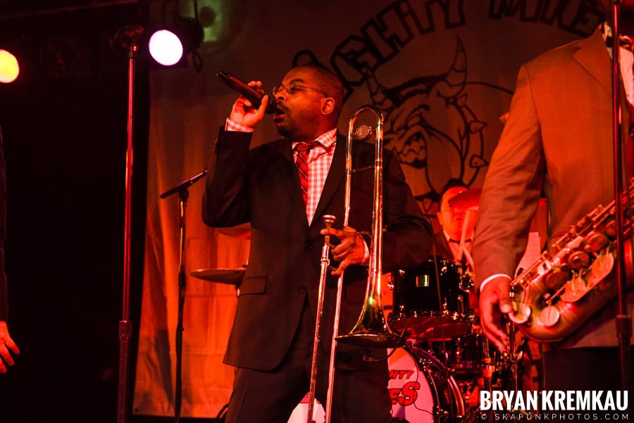 Mighty Mighty Bosstones, Mephiskapheles, Backyard Superheroes @ Starland Ballroom, Sayreville, NJ (22)